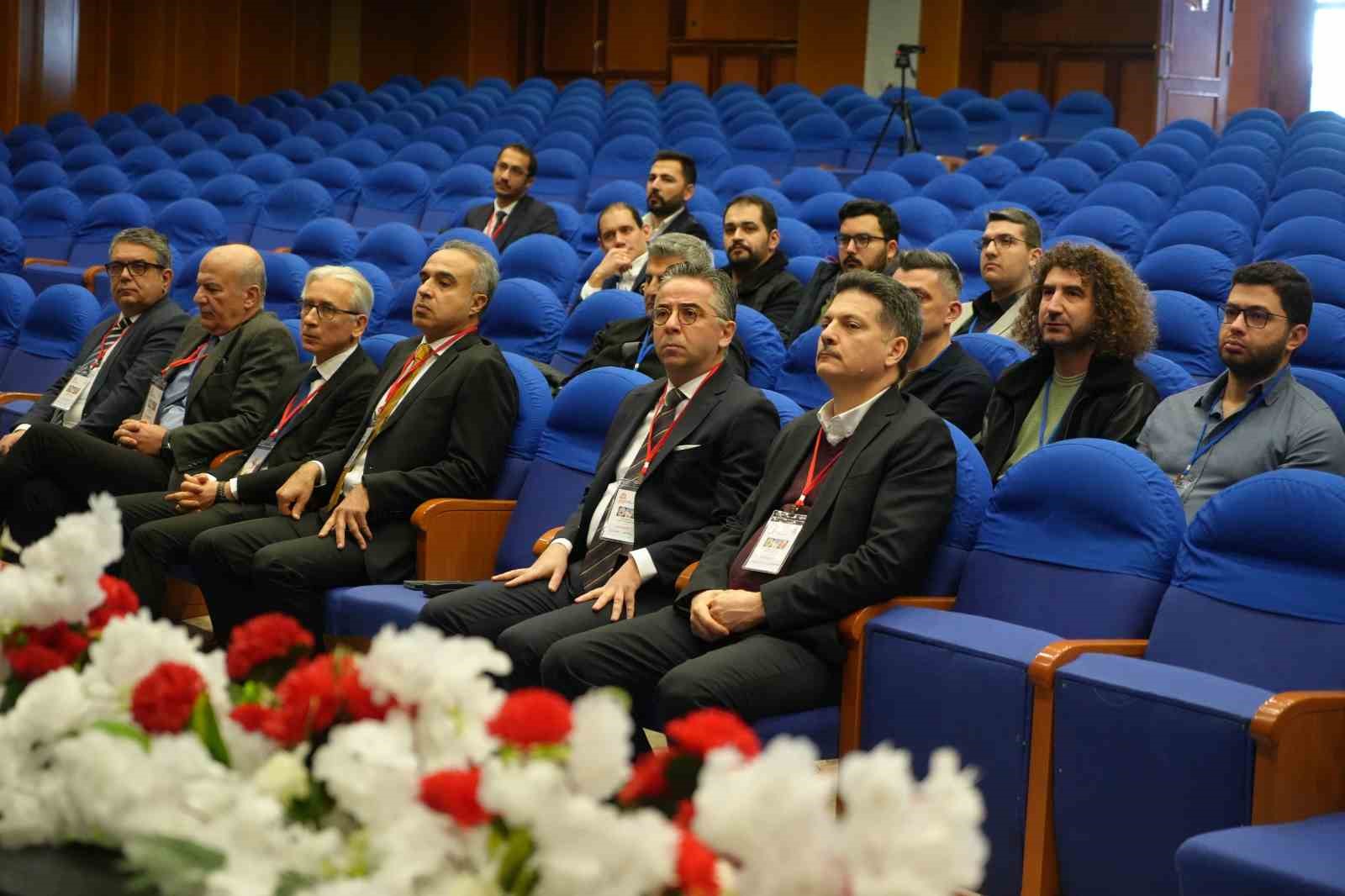 samsunda kafa kaidesi ve cerrahi yaklasimlar sempozyumu SX4sPW8D