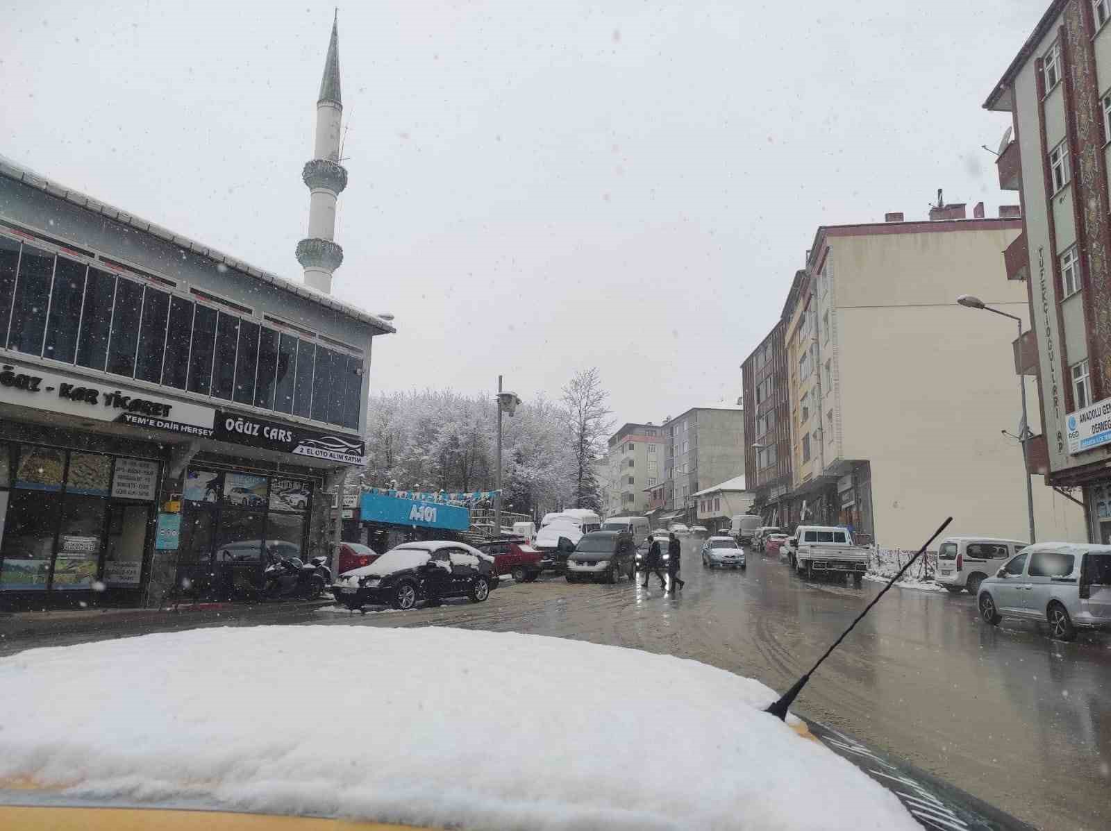 samsunun yuksek kesimlerinde kar yagisi sftCXnWY