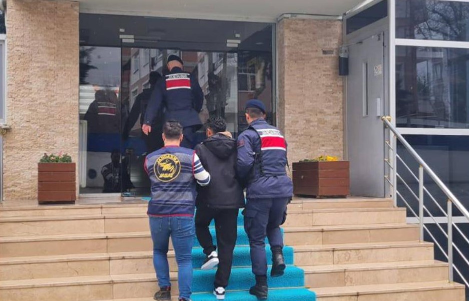tokatta firari 2 hukumlu yakalandi sY6NQeZP