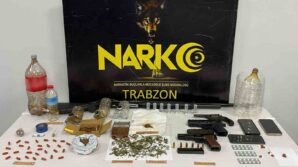 trabzonda uyusturucu operasyonu 11 gozalti wyc9uFTG