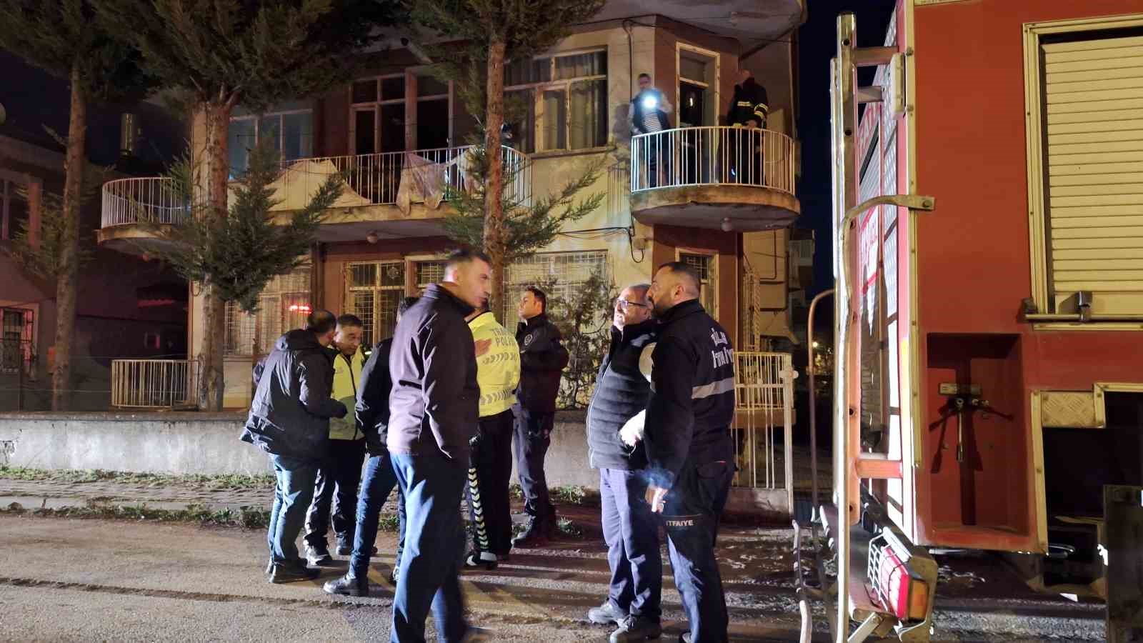 alkollu sahis evini atese verdi iwTiCEjU