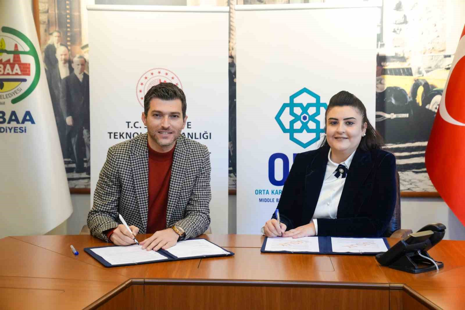 anadoludakilerden erbaada kadin emegine ve yerel uretime destek M6ZmZPNT