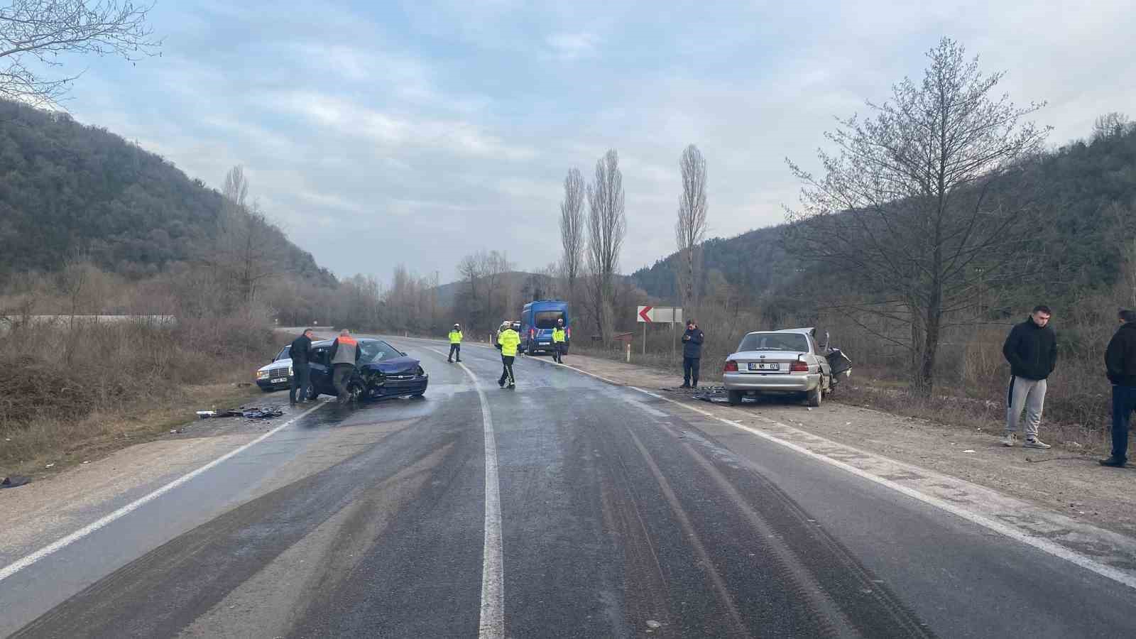bartinda feci kaza GlaGM2J7