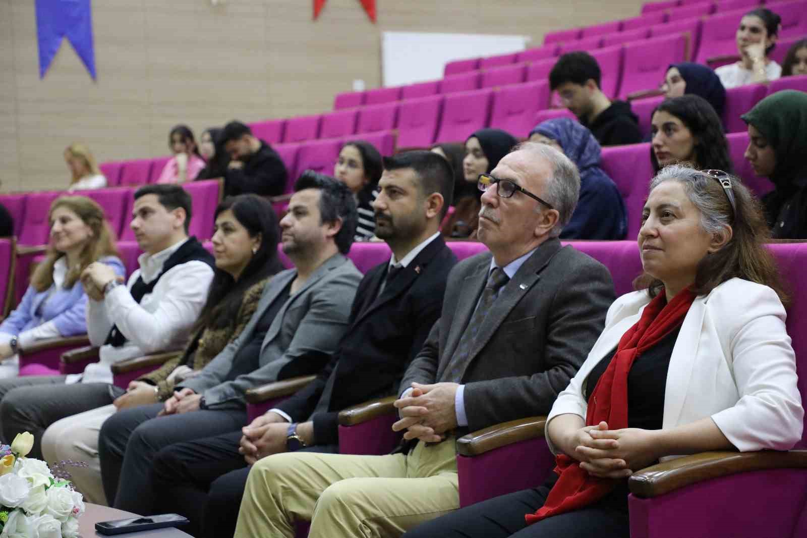 barude ogretmenlik mesleginin dunu ve bugunu konusuldu 3mDtyO1L