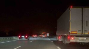 bayram tatilini uzatmak isteyenler yola cikti otoyolda yogunluk olustu N5iXMTPX