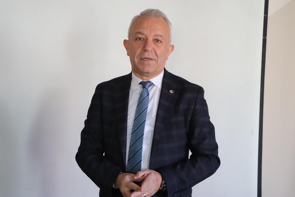 bayraminizi mateme cevirmeyin