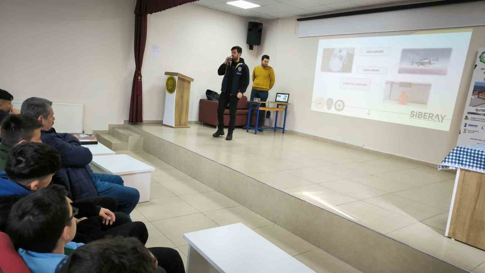 caycumada lise ogrencilerine siber guvenlik farkindalik semineri d8cmNjyb