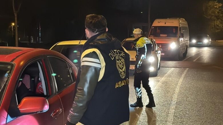 duzcede aranan 25 bin kisi sorgulandi 12 kisi tutuklandi DYvEz3Zp