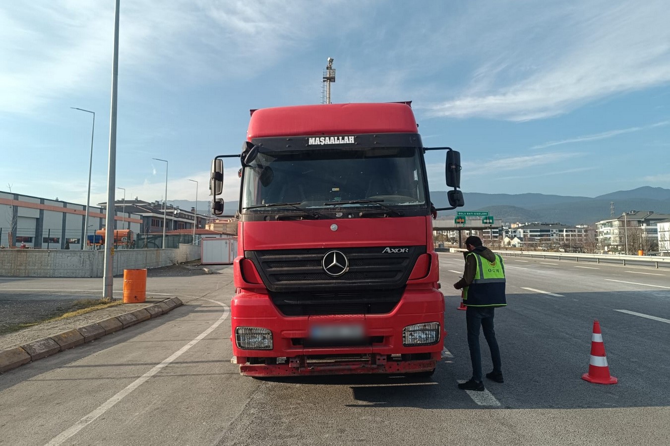 kacak orman emvaline gecit yok r4PGipAX