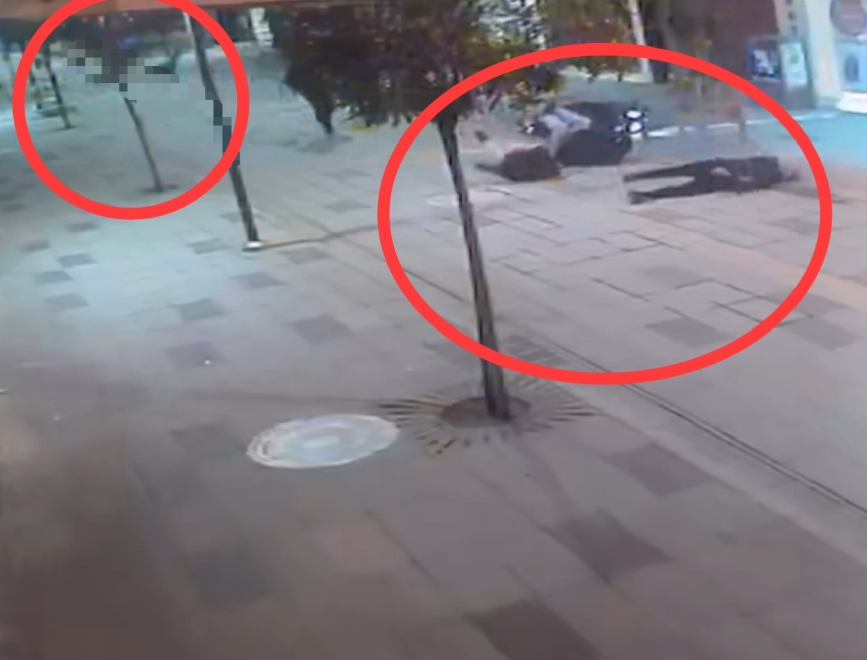 kopeklerden kacmaya calisan motosikletlinin carptigi yaya 9 gun sonra hayatini kaybetti uAe6PFHq