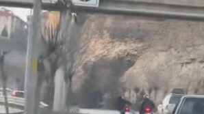 motosikletlilerin tehlikeli yolculuklari pes dedirtti VPtJFa8S