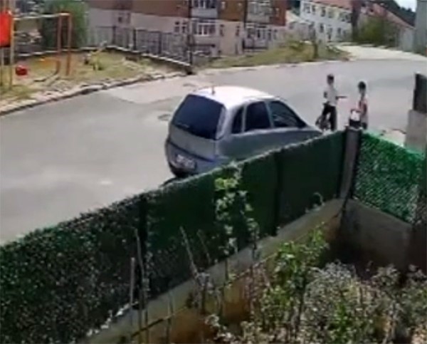 ogluyla kavga eden cocugu ezen kadina 2 yil 11 ay hapis cezasi W4dF3UUV