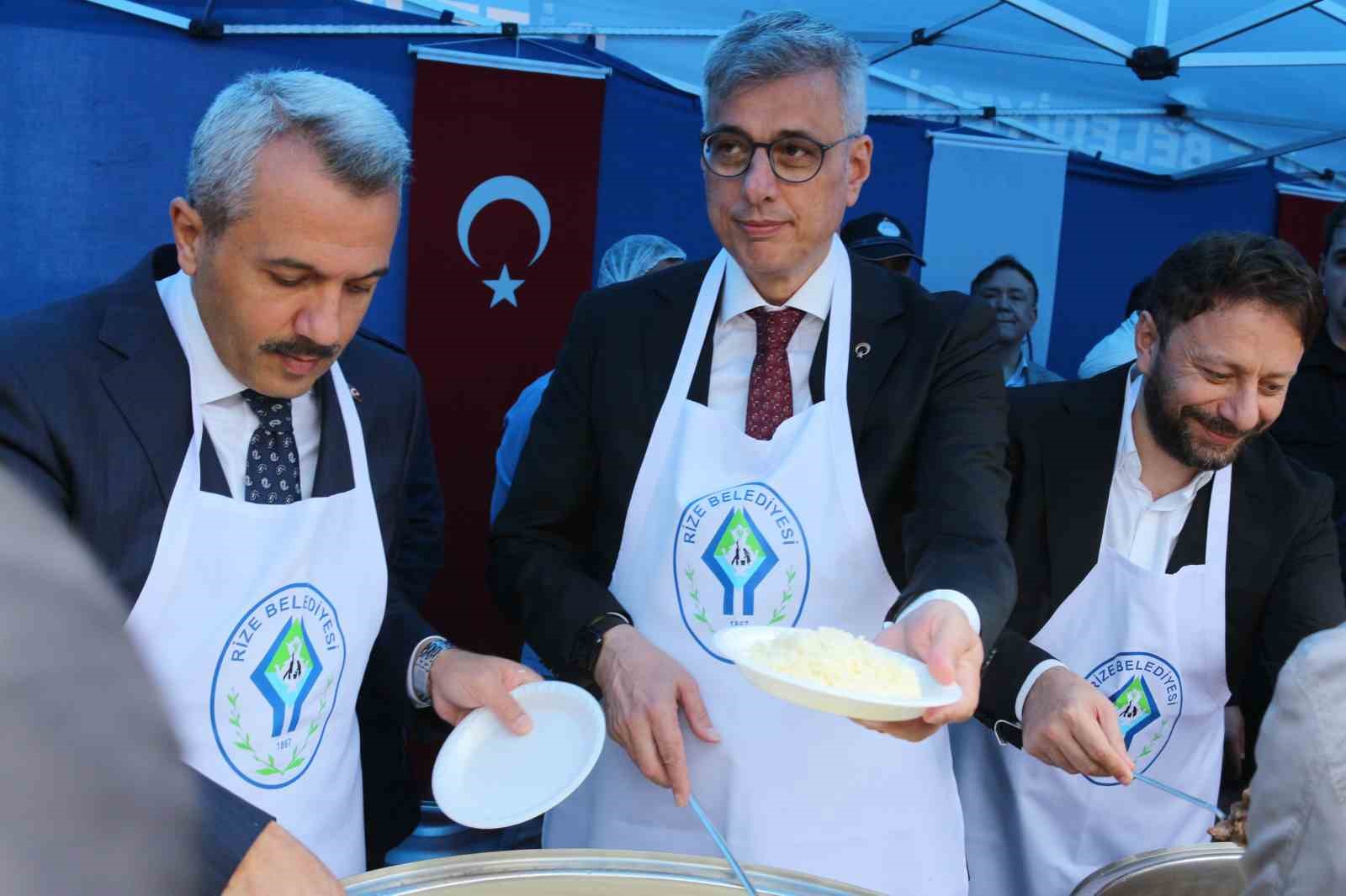 saglik bakani kemal meisoglu rizede bayramlasma torenine katildi reidicRR