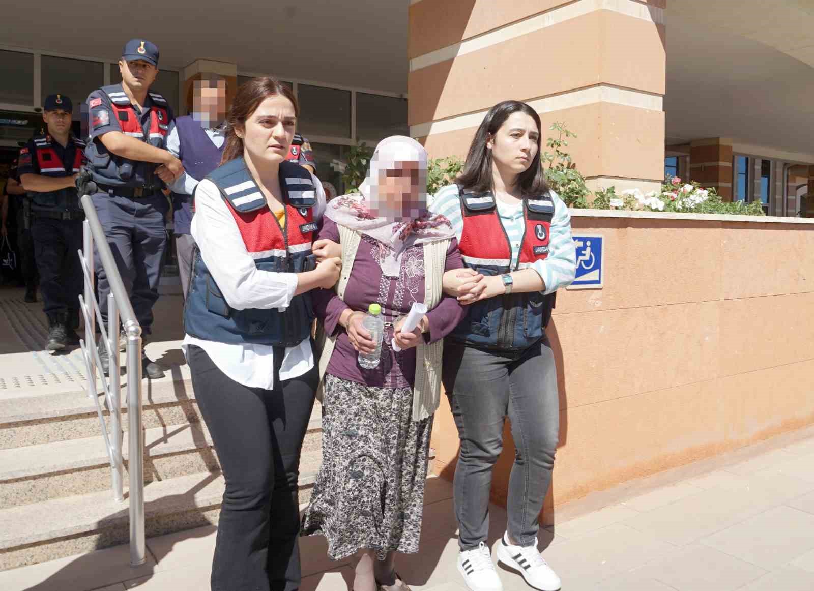 samanlikta oldurdugu kisiyi cuvala koyup dereye atan sanik icin saglik raporu istendi mwZVTbrz
