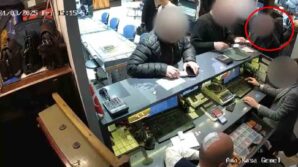 samsunda sahte altin operasyonu kuyumcuda sucustu yakalandilar D2Tc2H3O