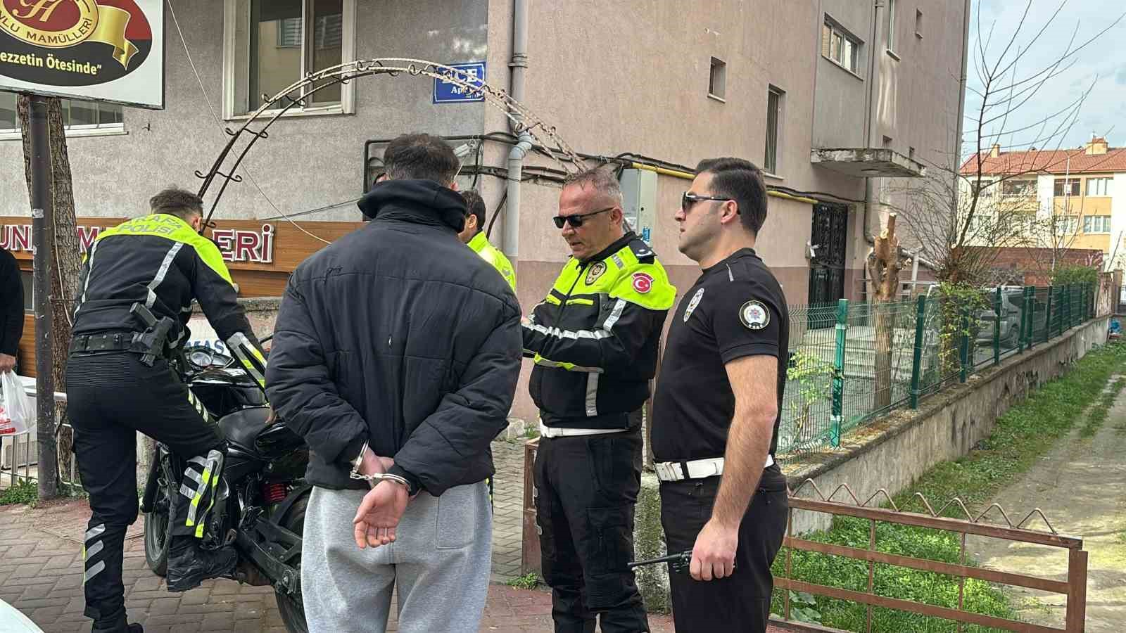 sosyal medyada paylastilar polis tek tek yakaladi 2 gozalti vP9RlXVQ
