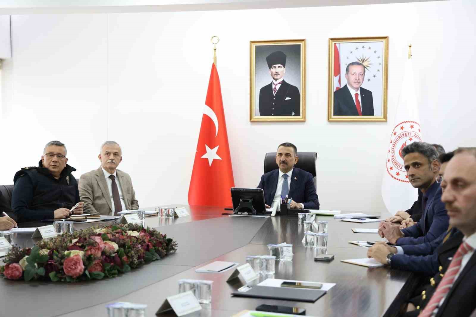 zonguldakta asayis ve guvenlik toplantisi gerceklestirildi LPqnSRkZ