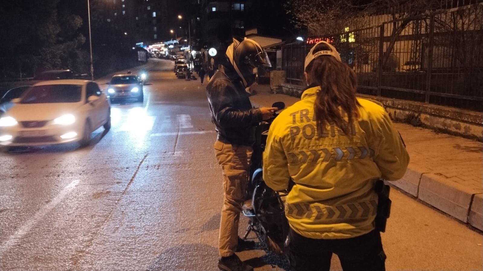 zonguldakta jandarma ve polisin denetimleri suruyor 6kRLNzVH