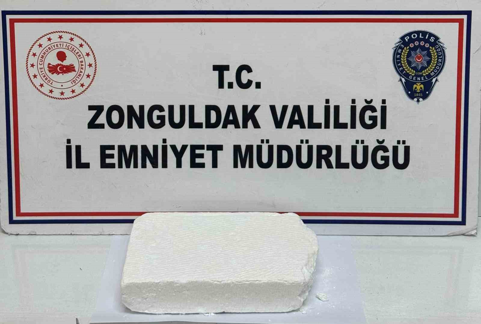zonguldakta narkotik operasyonunda 3 supheli tutuklandi 796L29Jr
