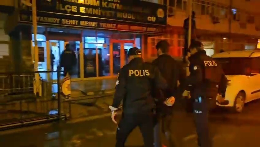 37 yil 10 ay hapis cezasi bulunan sahis yakalandi FmU2492i