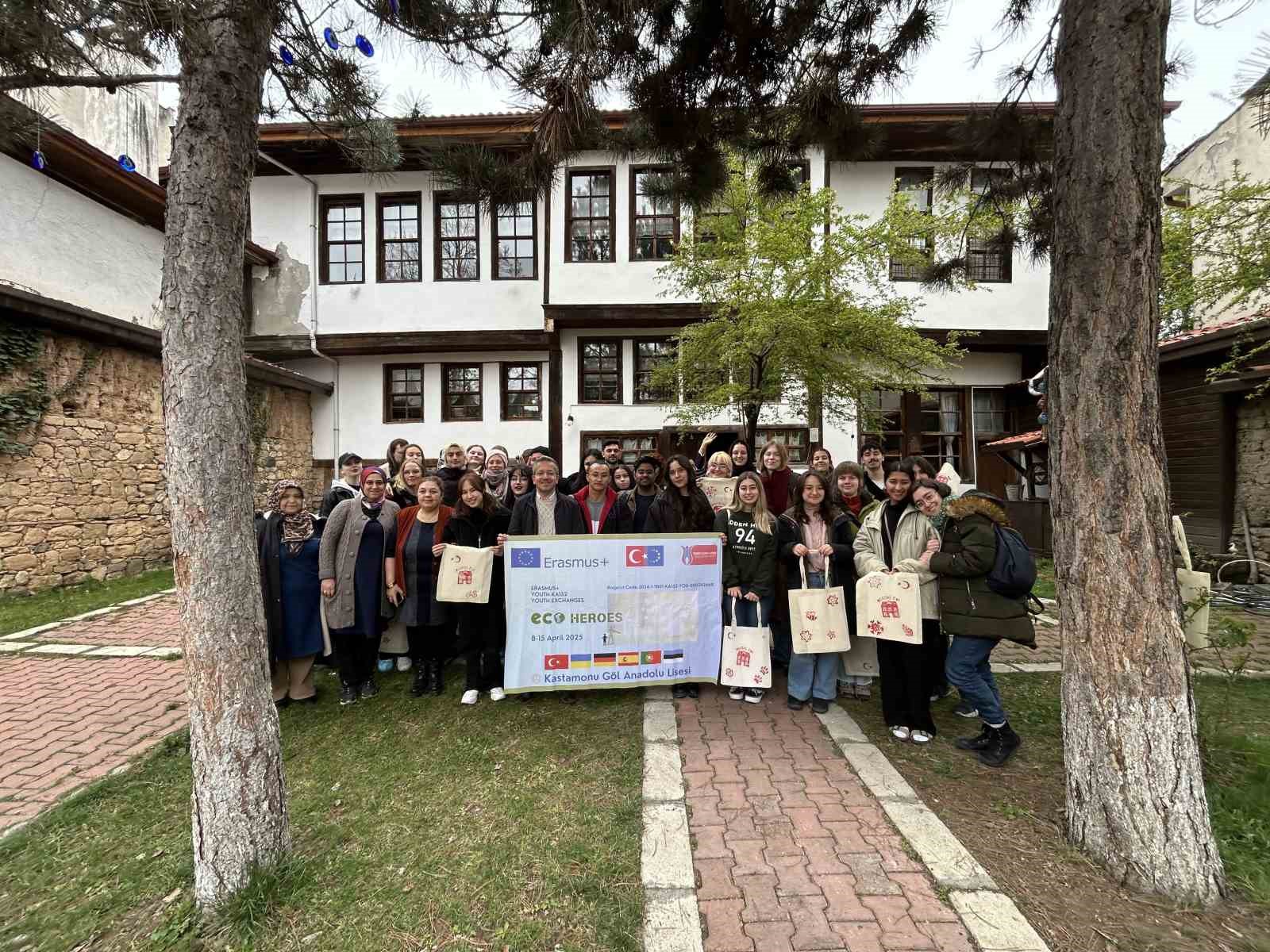 5 farkli ulkeden kastamonuya gelen genclere cevre bilinci asilandi h1gVM8Kv