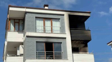 apartmanda korkutan yangin 5 kisi dumandan etkilendi kwHCHJFR