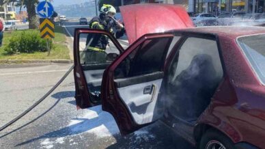 arac yangini ekipleri harekete gecirdi s3Sf2xVp