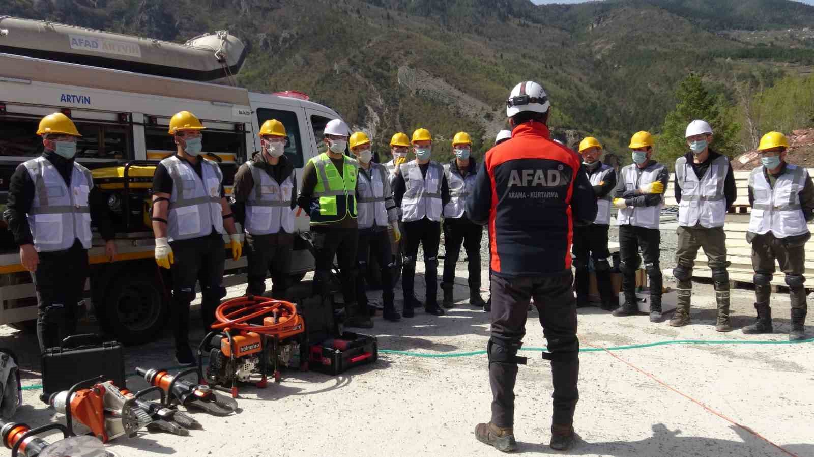 artvinde 237 orman bolge mudurlugu personeline arama kurtarma egitimi b3fhWP35