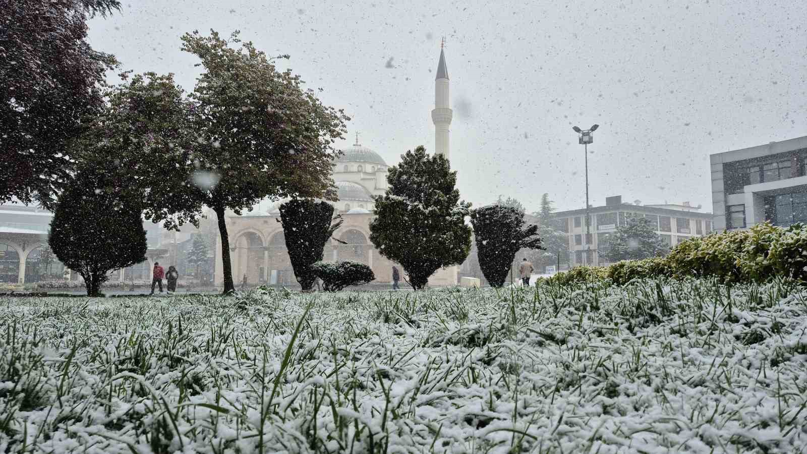 duzcede kent merkezi beyaza burundu 6OC31ulv