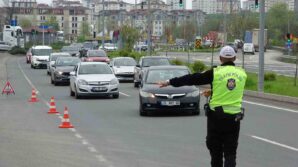 emniyetten bayram donusune gecen suruculere bilgilendirme ve uyari YG7LmRRR