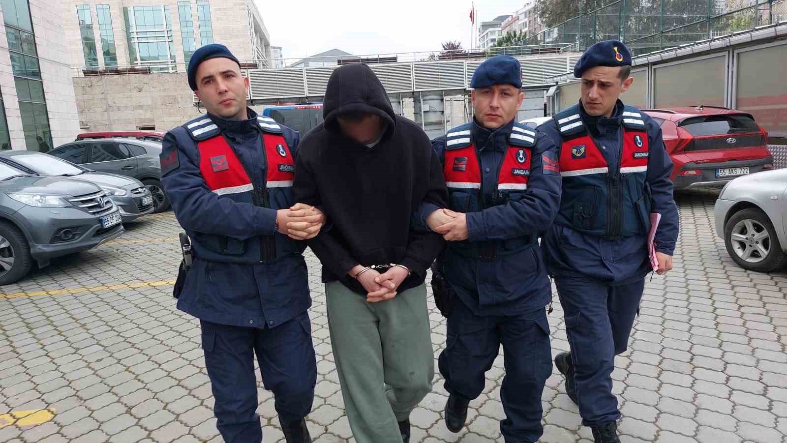 evinde uyusturucu ele gecen genc tutuklandi 6JOg36lj