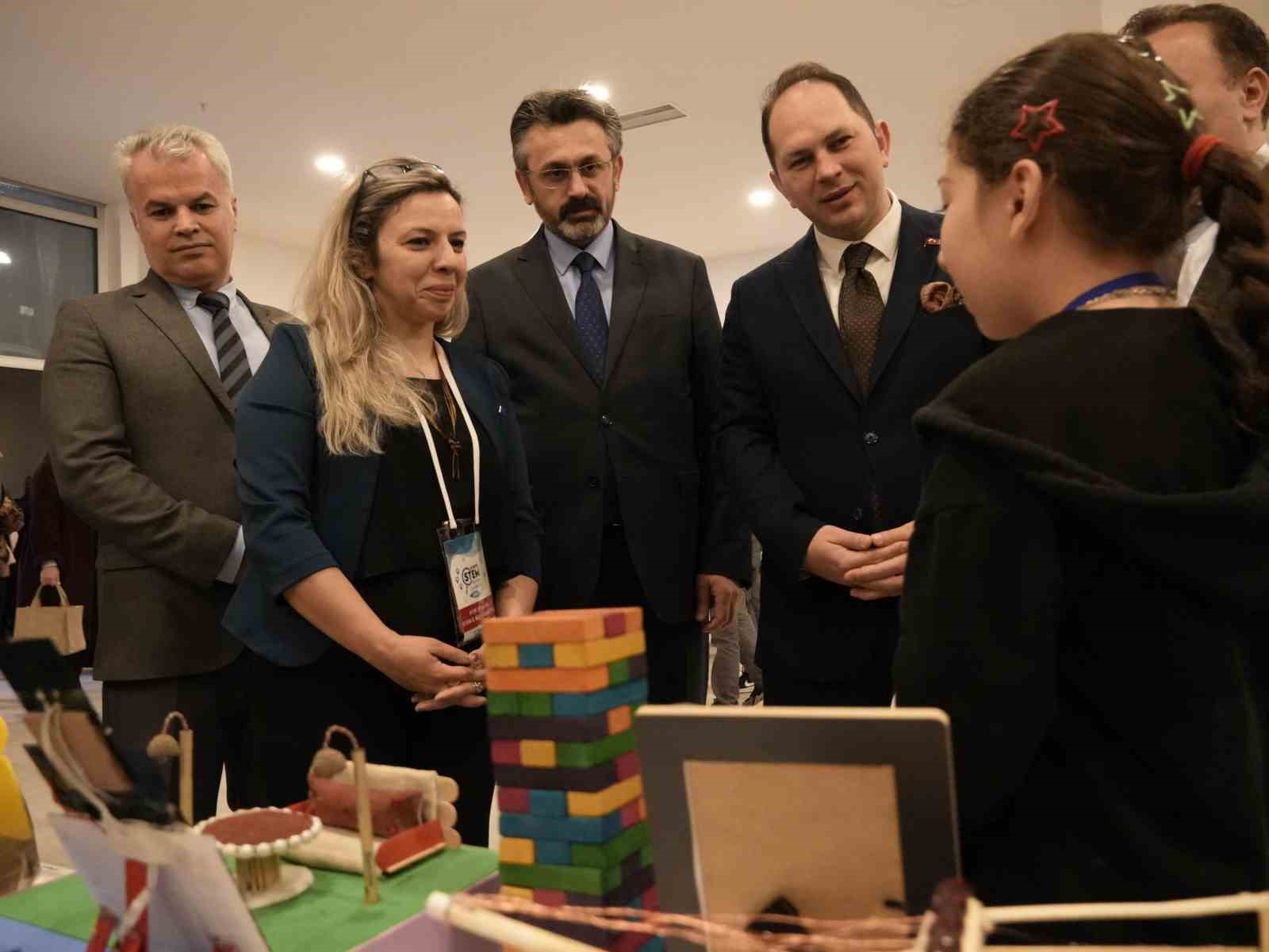 gelecegin bilim insanlari duzce stem festte bulustu CyTgpfz1