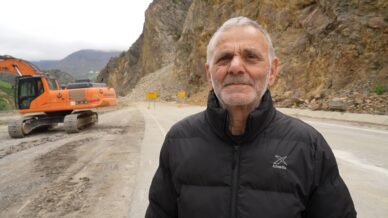 gumushane giresun karayolundaki heyelanda faciayi engelleyen ihbari yapan vatandas konustu 5mH7Nlzx