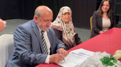 huzurevinde dunya evine girdiler YWTY3aM8