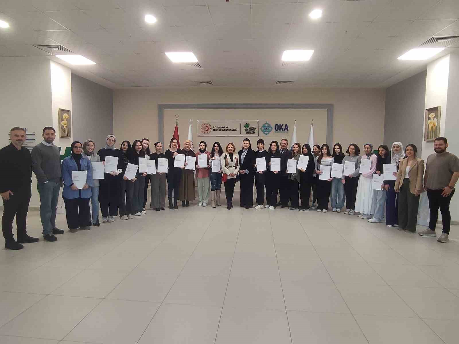 kadinlara yonelik endustriyel robot operatorlugu egitimleri tamamlandi lUKr4pIN