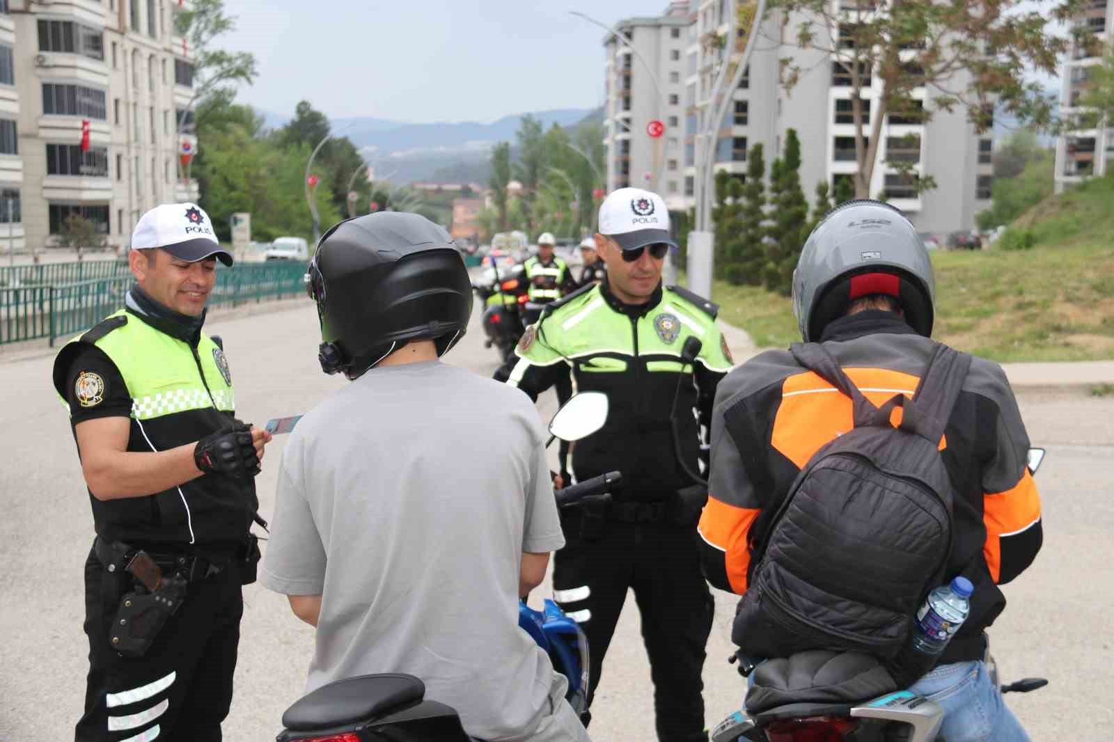 karabukte 72 motosikletliye 352 bin tl ceza kesildi u6vyqqQ6