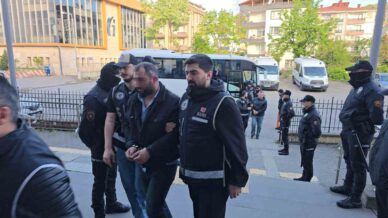karadeniz ereglide silah kacakciligi operasyonunda 5 tutuklama nyaccYUI