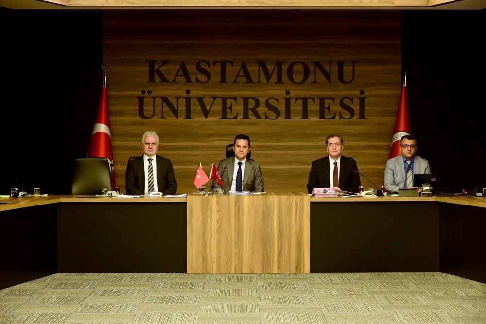 kastamonu universitesi senato toplantisinda ogrenci projeleri ve mezun analizi ele alindi UprrbZLY