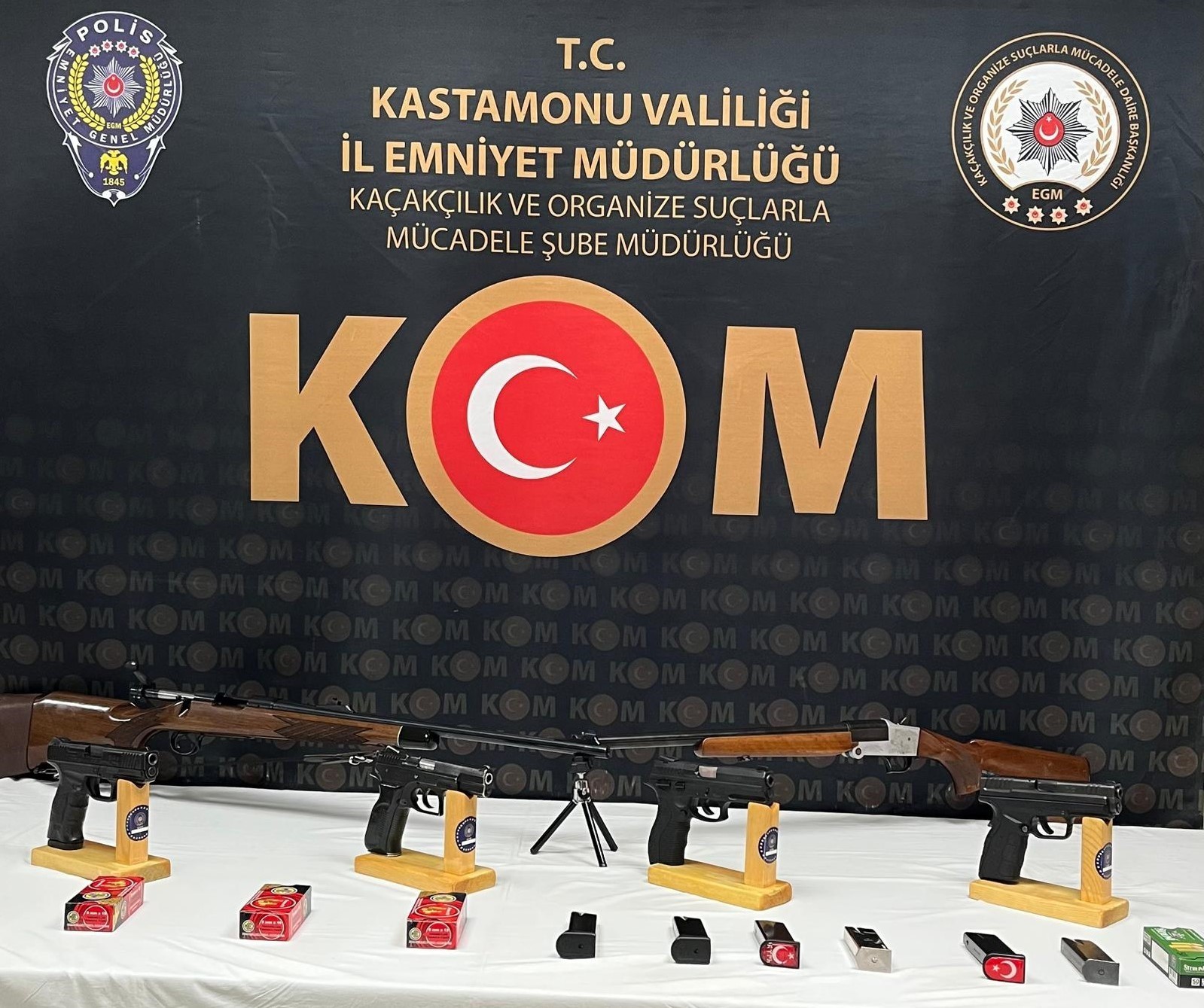 kastamonuda silah operasyonu 4 gozalti VsgKsbif