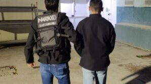 kastamonuda uyusturucu ticaret sucundan aranan sahis polisten kacamadi uDWLVuD4