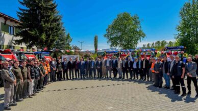 kastamonuda yuzde 20 hibeli makine ve ekipmanlar ciftcilere teslim edildi elv3lWO7