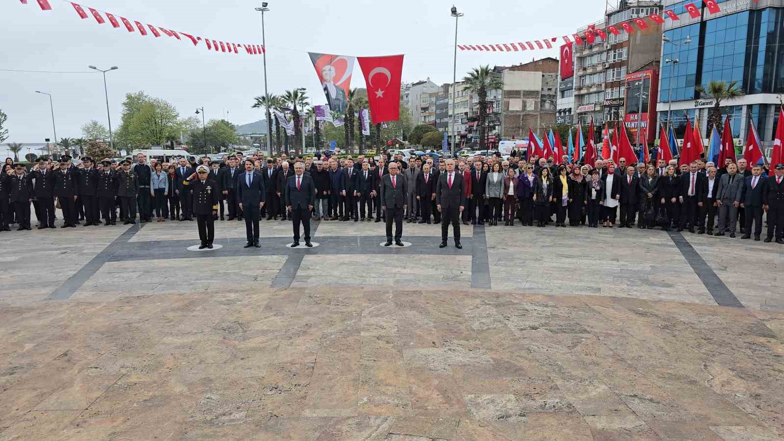 kdz ereglide 23 nisan kutlamalari coskuyla basladi idkwbUQO