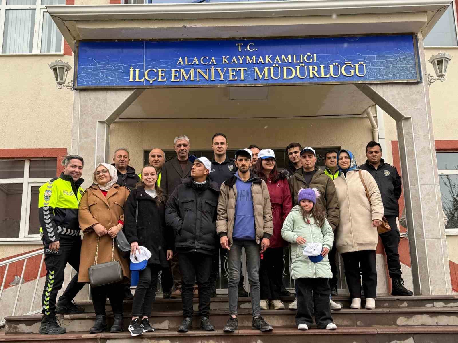 ozel bireylerden anlamli ziyaret vIFZyjVO