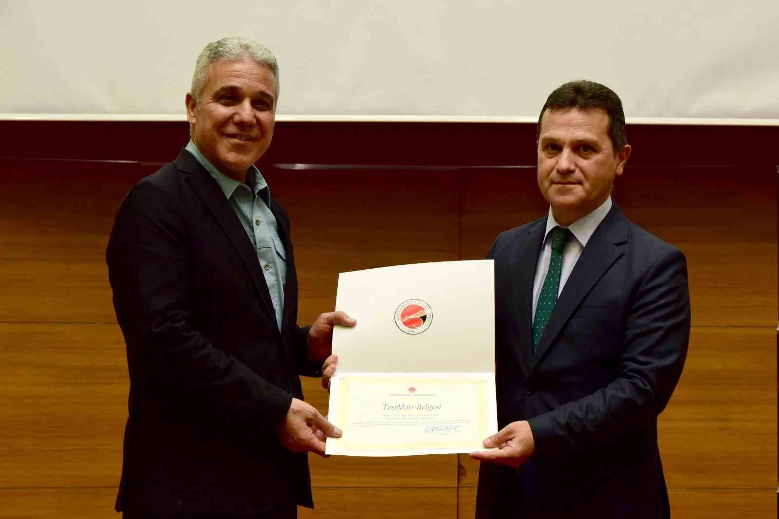 prof dr arslan bugunku en kritik savas siber guvenlik savasi 9LY2kkYt