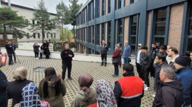 safranbolu myo personeli icin afet farkindalik egitimi kbNLi2ml
