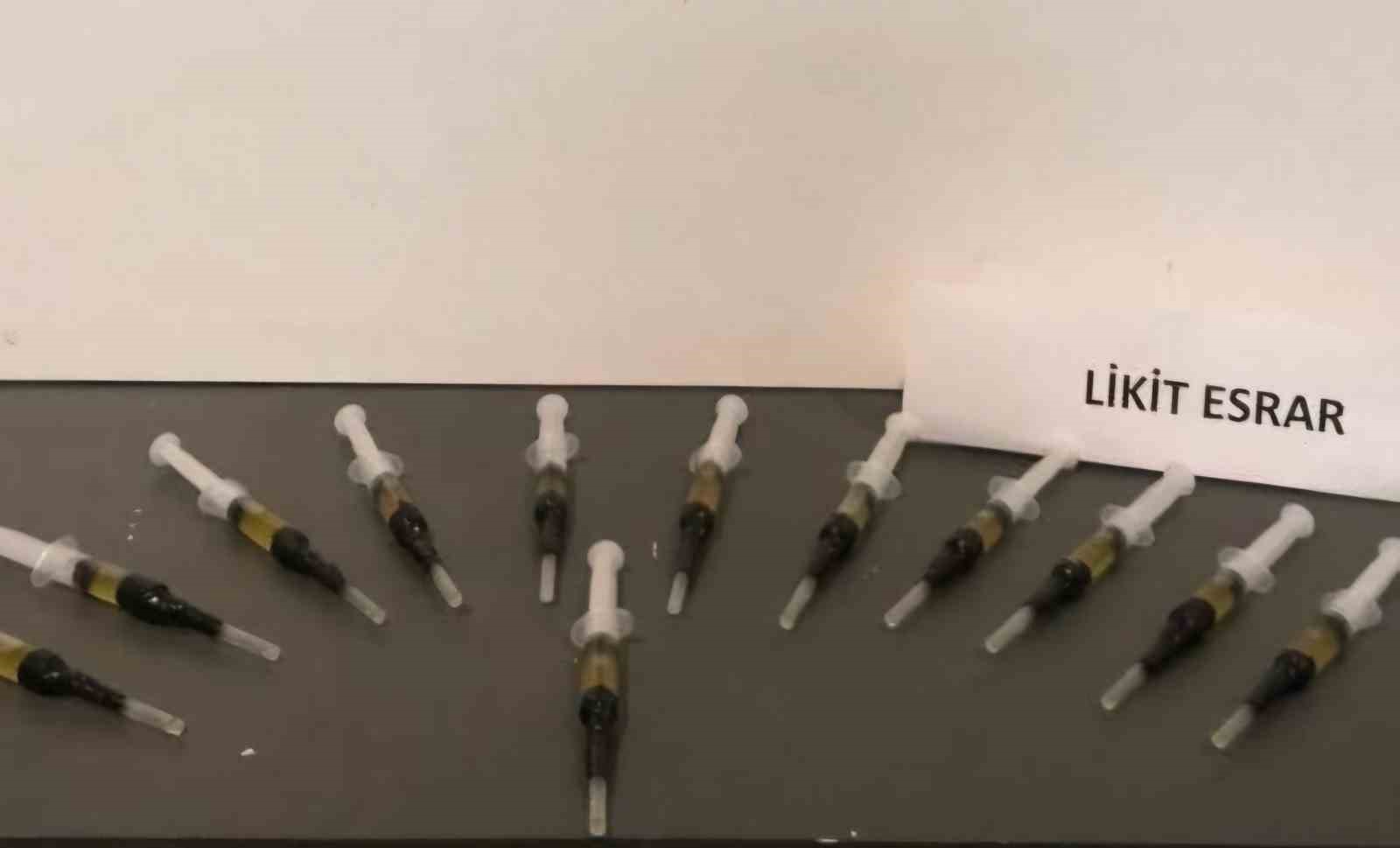 samsunda enjektore cekili likit esrar ele gecirdi BF6tPSRa