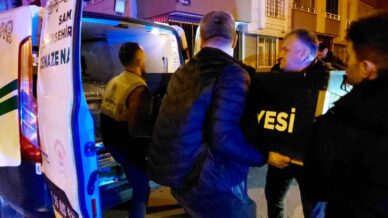samsunda koca dehseti uzaklastirma karari bulunan esini sokak ortasinda oldurdu Ib5R34Md
