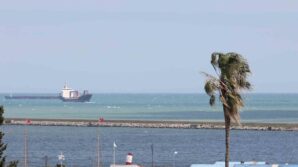 samsunda kuvvetli ruzgar g27X75uQ