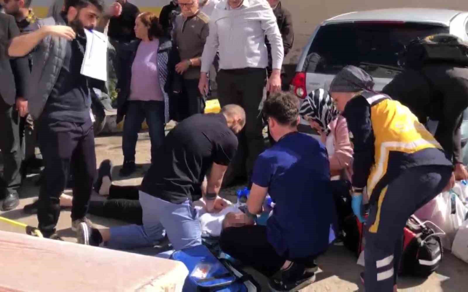taburcu oldugu hastanenin onunde kalbi durdu kalp masaji ile hayata dondu rJW9LGEN