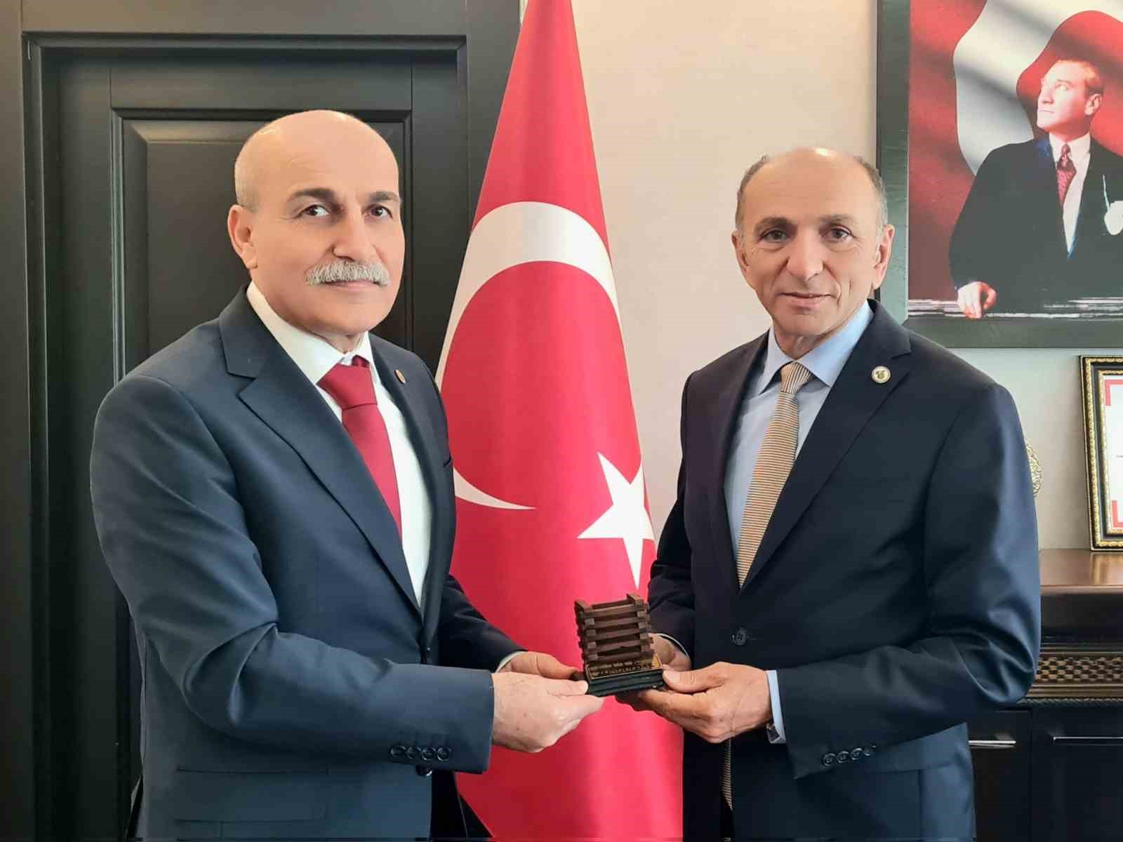 ttk genel muduru kirazdan bolge muduru keskine ziyaret lZ5FFJgM